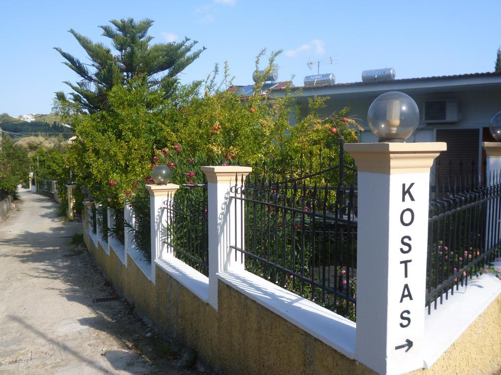 Kostas Apartments & Studios Agios Georgios Pagon Buitenkant foto