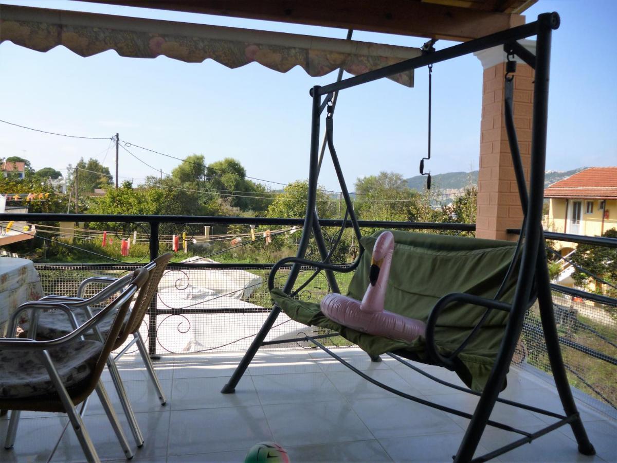 Kostas Apartments & Studios Agios Georgios Pagon Buitenkant foto