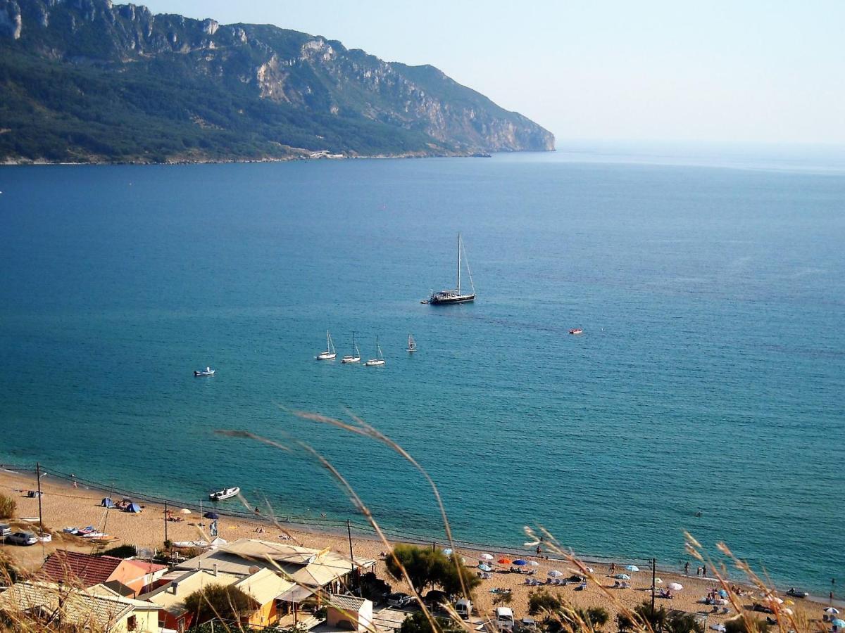 Kostas Apartments & Studios Agios Georgios Pagon Buitenkant foto